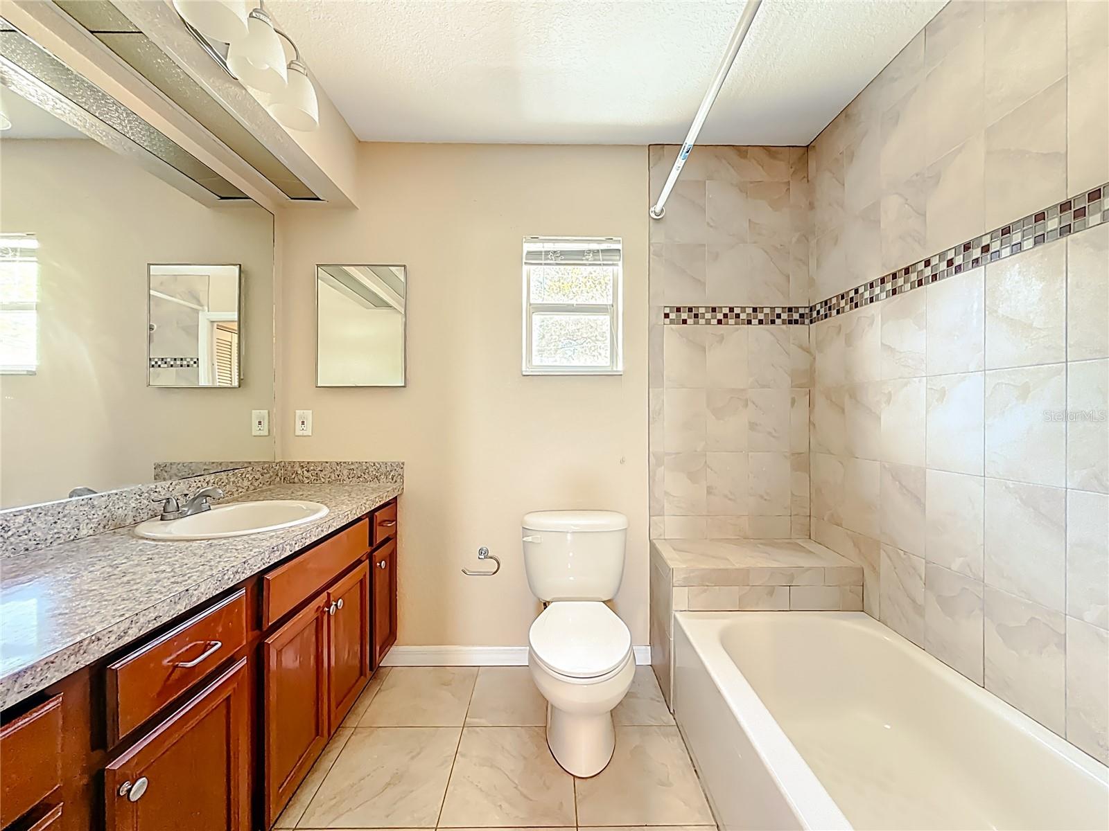 Image 43 of 77 For 7322 54th Avenue N