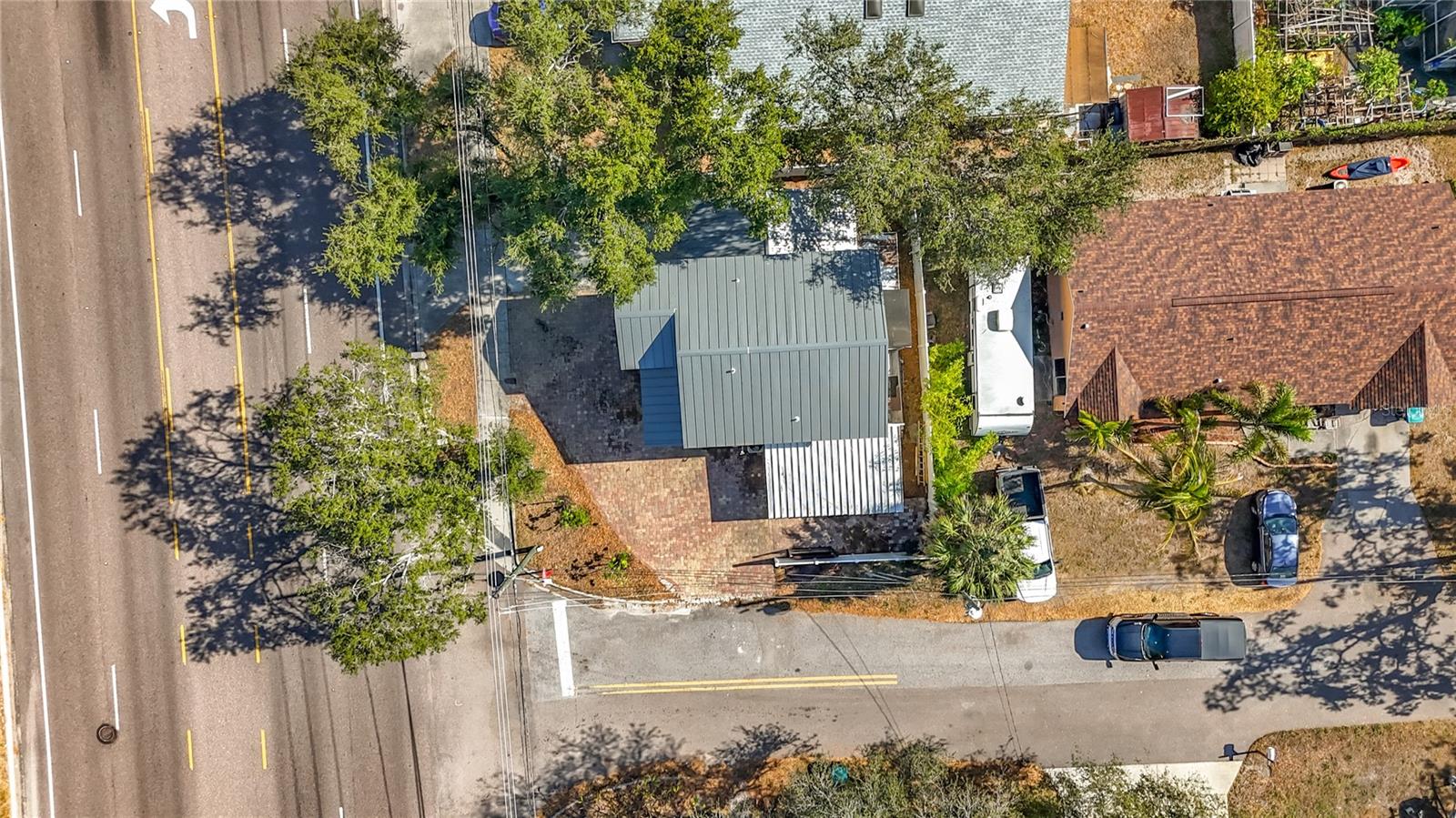 Image 66 of 77 For 7322 54th Avenue N