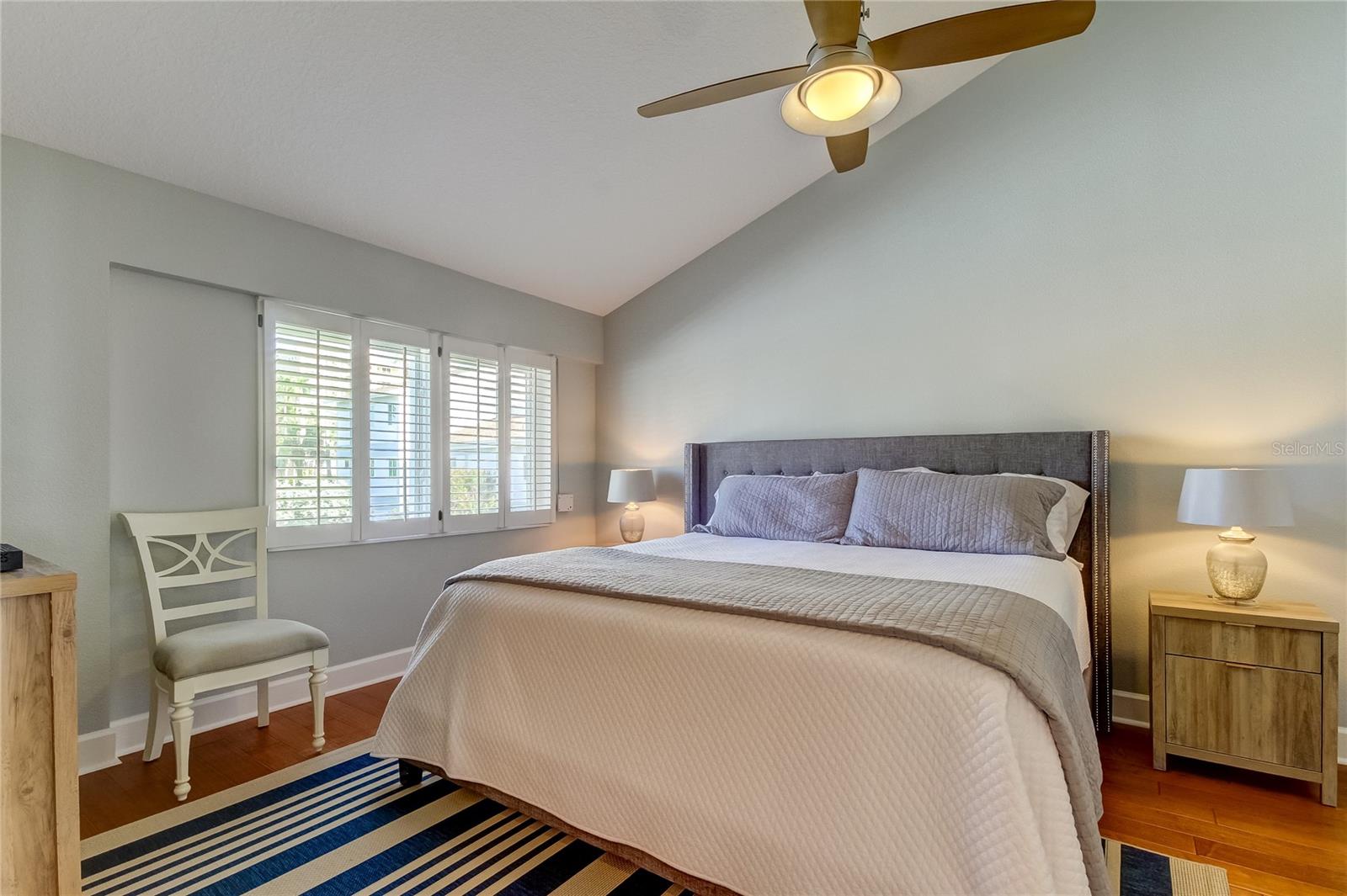 Listing photo id 13 for 1401 Gulf Boulevard 205