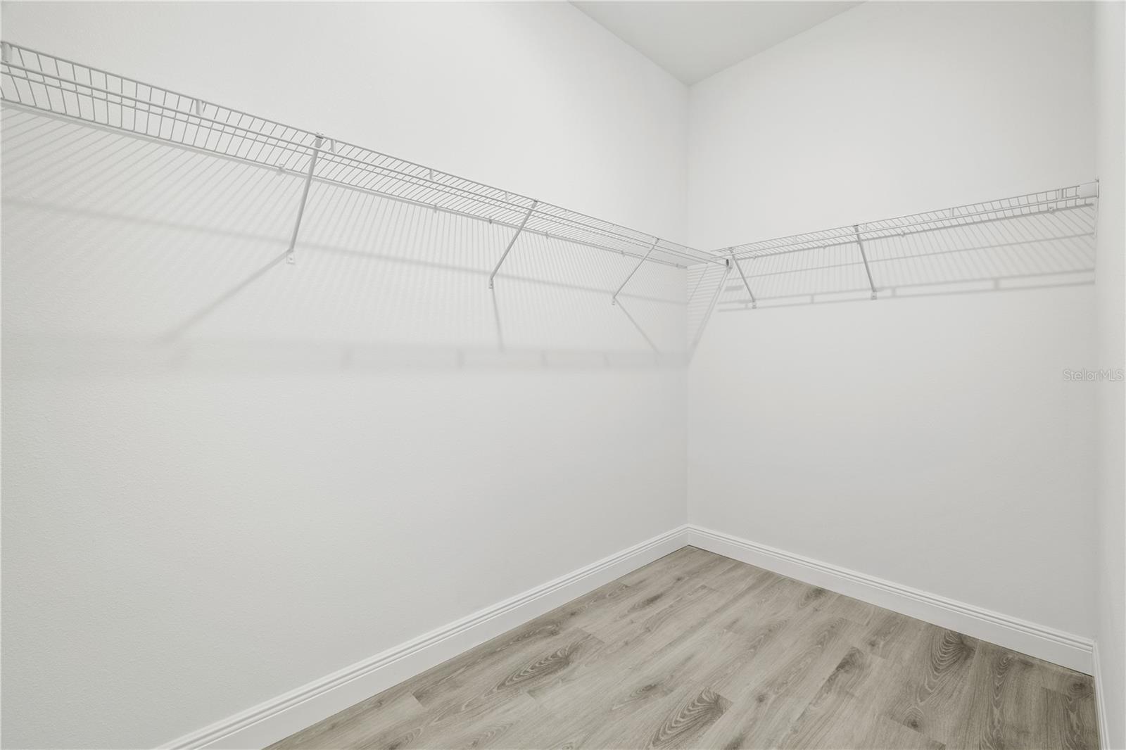 Image 25 of 40 For 12879 Sw 58 Circle