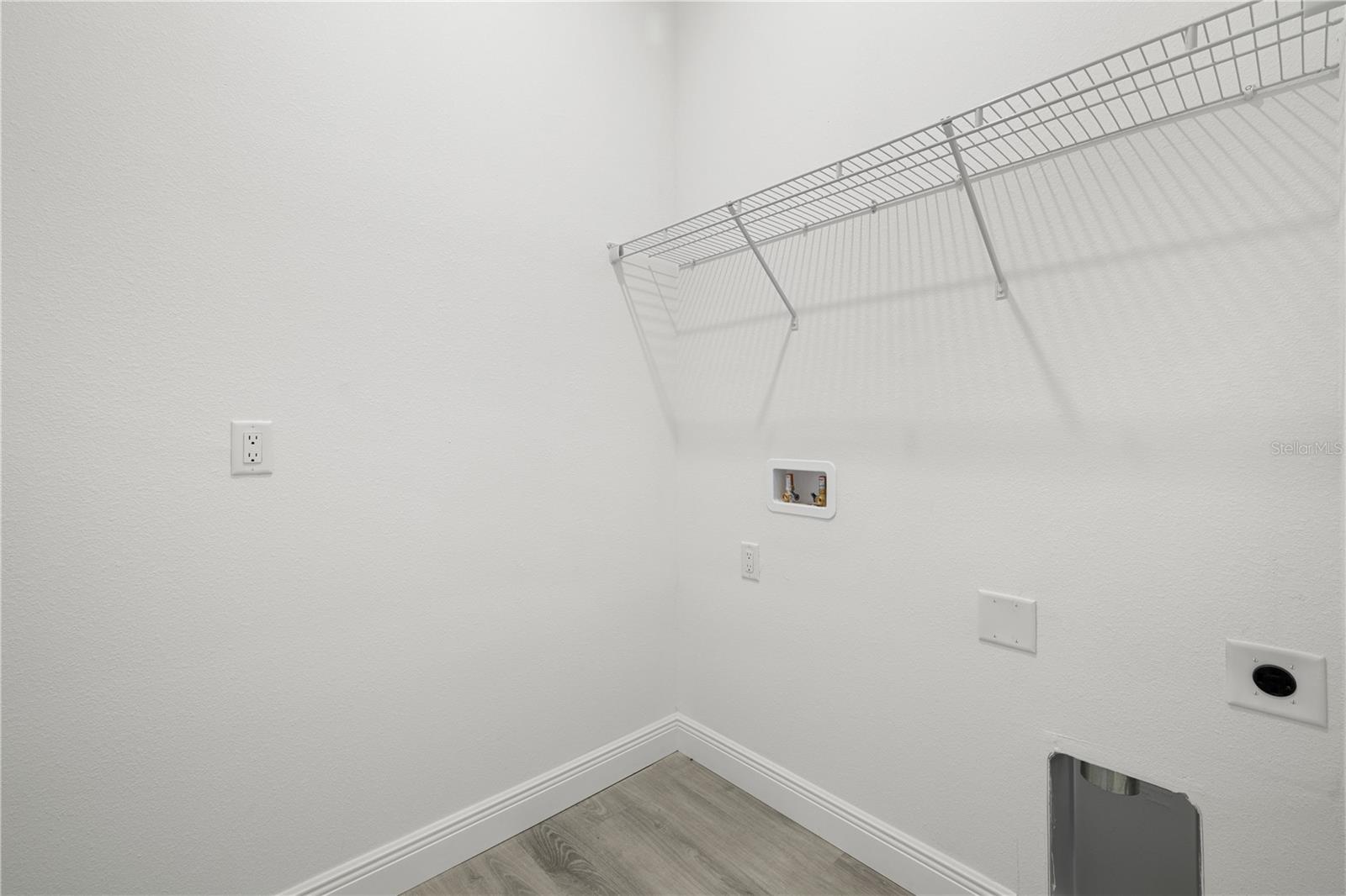 Image 31 of 40 For 12879 Sw 58 Circle