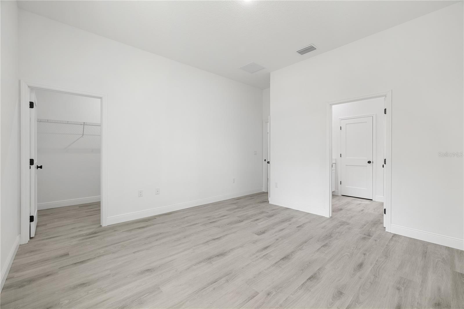 Image 33 of 40 For 12879 Sw 58 Circle