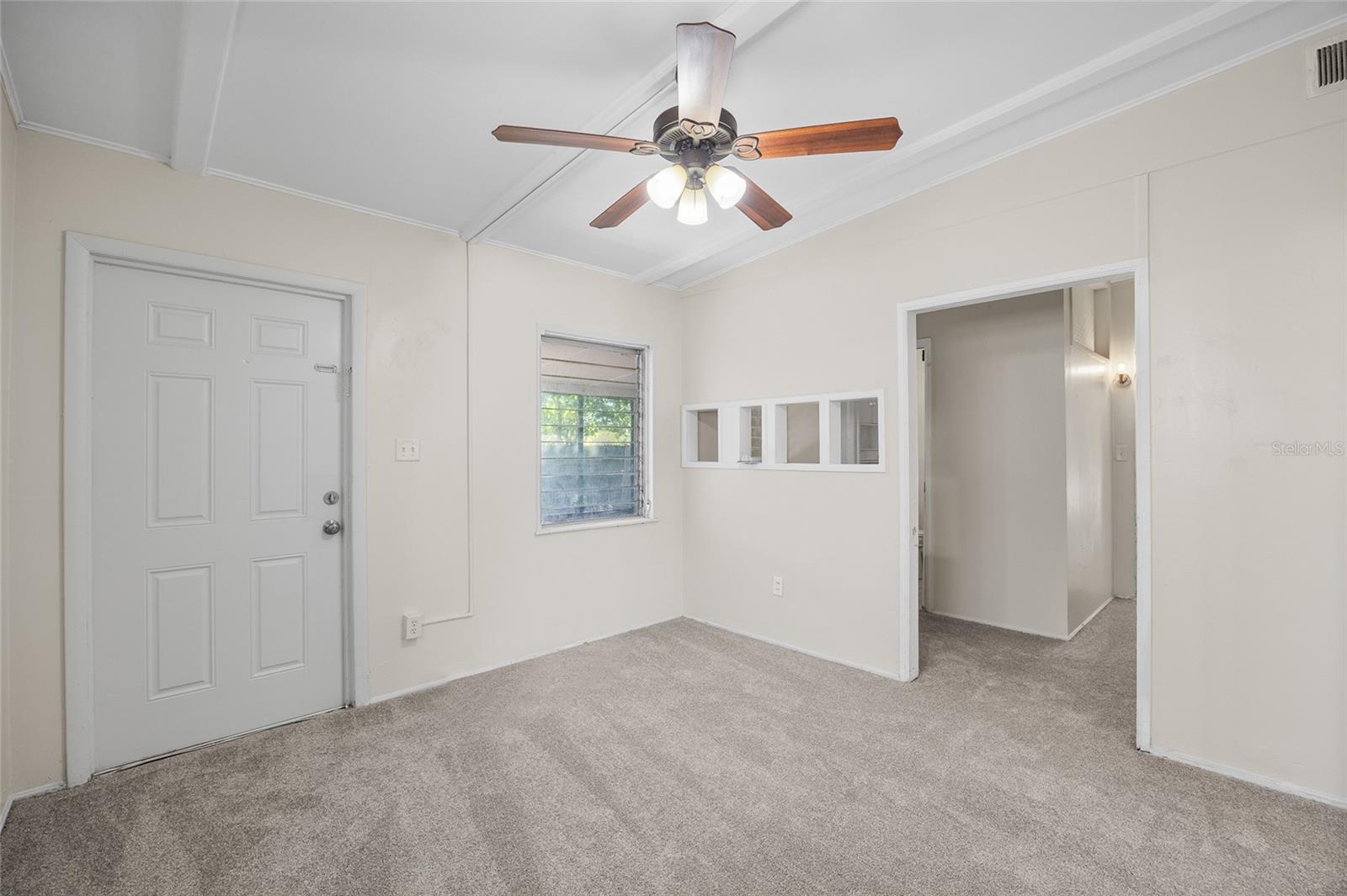 Image 11 of 44 For 7117 15th Street N