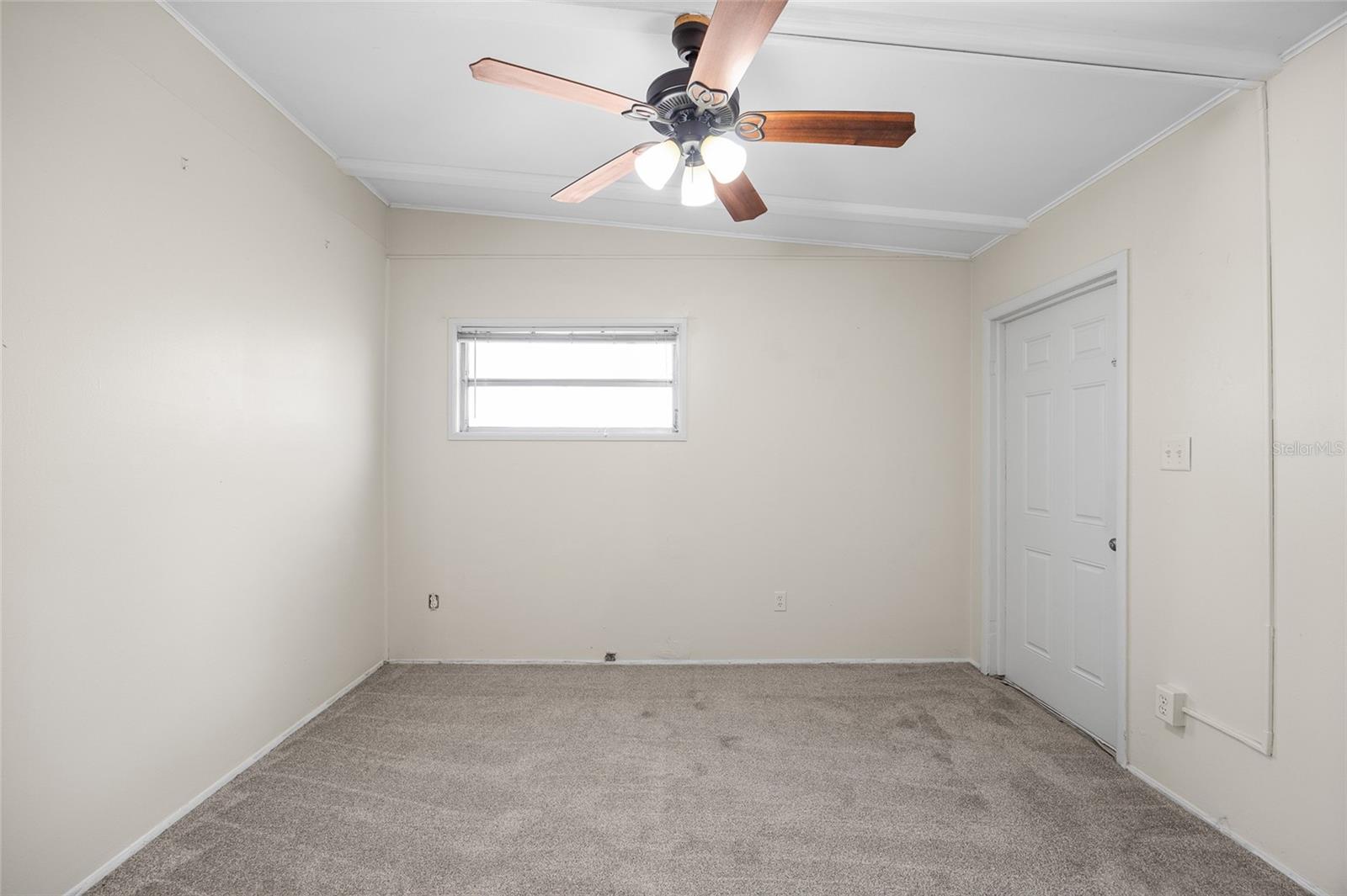 Image 13 of 44 For 7117 15th Street N