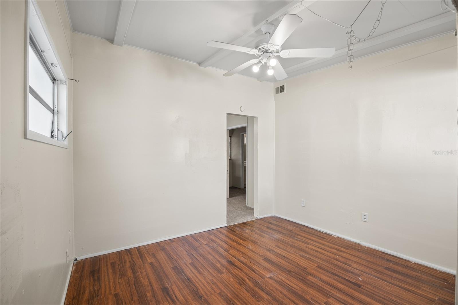 Image 15 of 44 For 7117 15th Street N