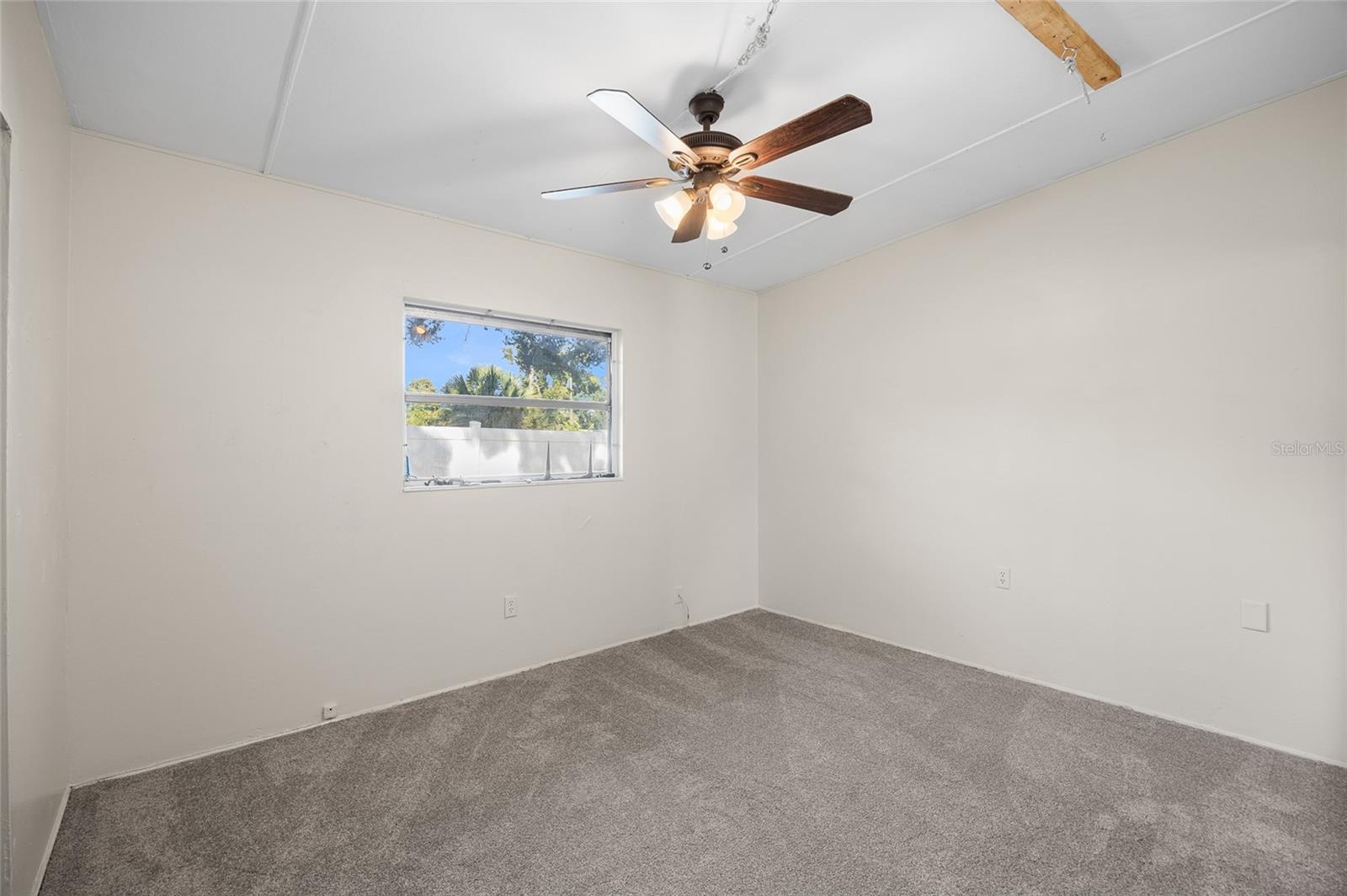 Image 17 of 44 For 7117 15th Street N