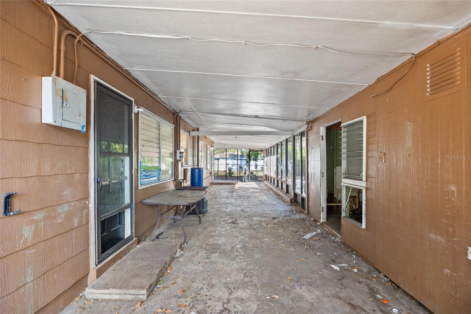 Image 21 of 44 For 7117 15th Street N