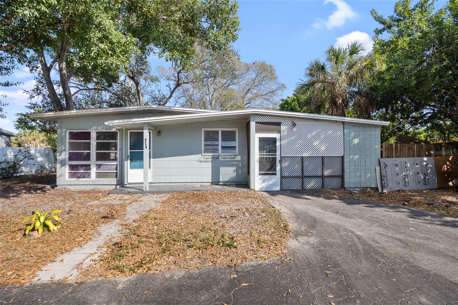 Image 29 of 44 For 7117 15th Street N