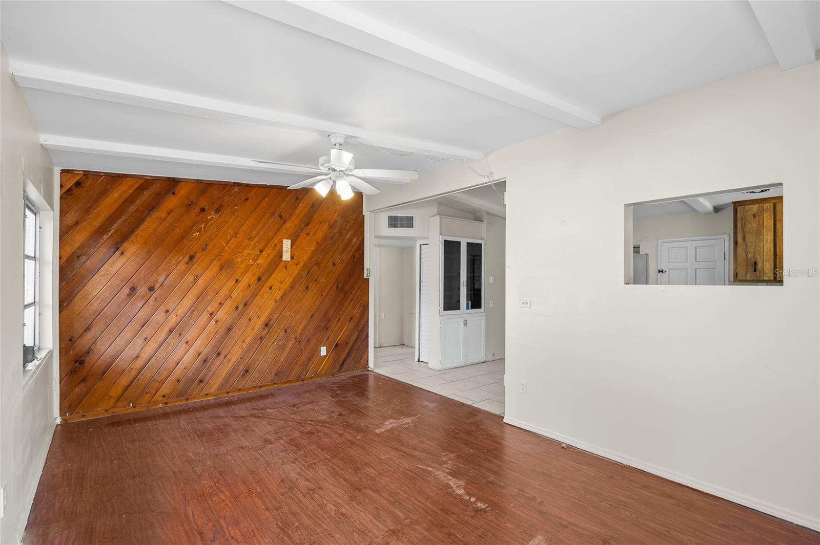 Image 4 of 44 For 7117 15th Street N