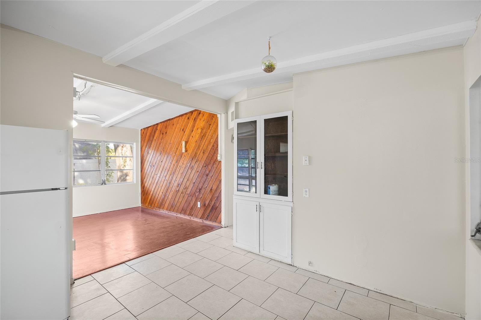 Image 6 of 44 For 7117 15th Street N