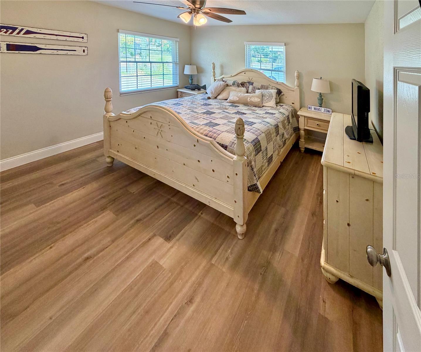 Image 15 of 25 For 1151 Carefree Cove Drive