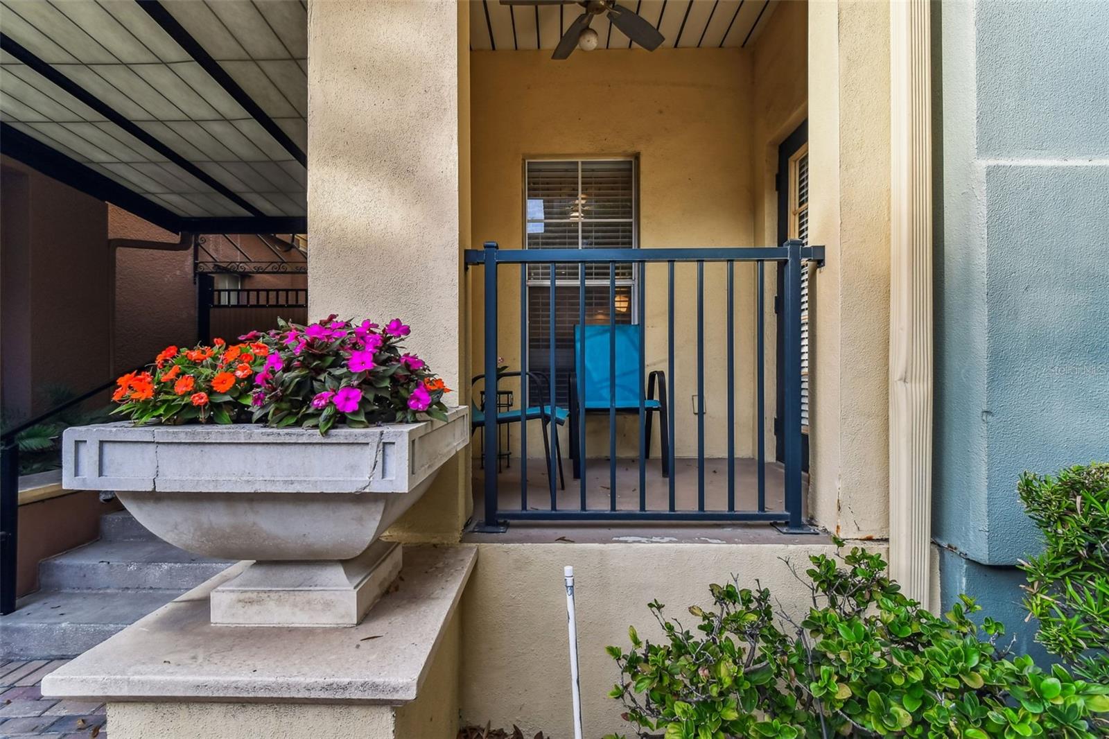 Image 36 of 43 For 2421 Horatio Street 818