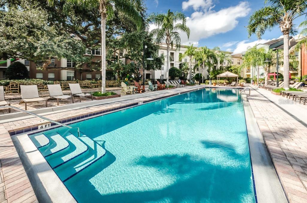 Image 40 of 43 For 2421 Horatio Street 818