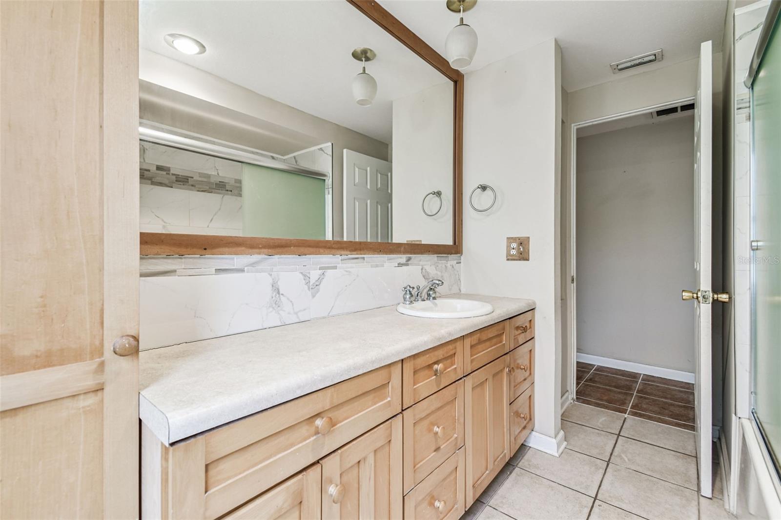 Image 10 of 30 For 6150 Drexel Road