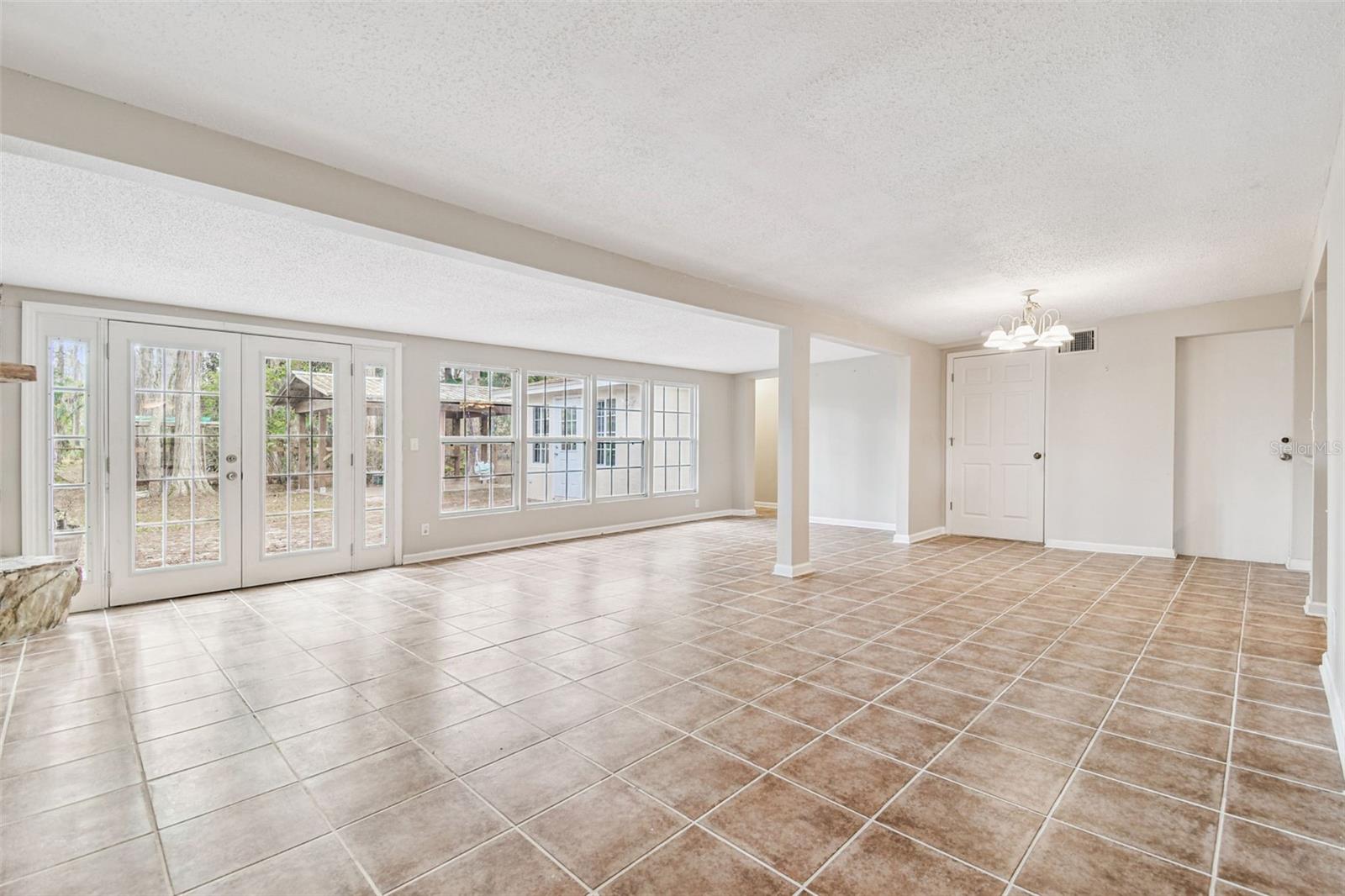 Image 2 of 30 For 6150 Drexel Road