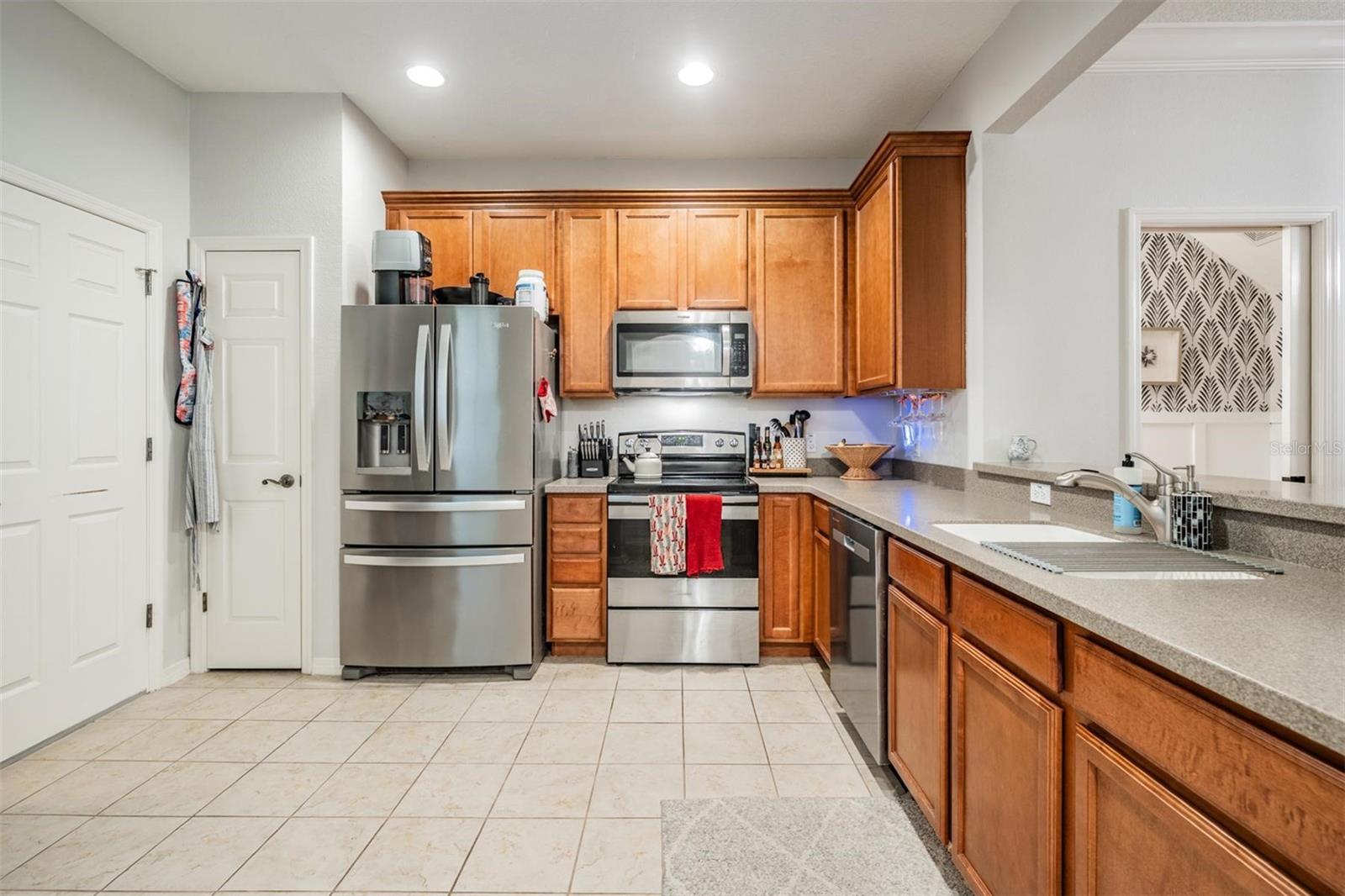 Image 3 of 32 For 11836 13th Way N