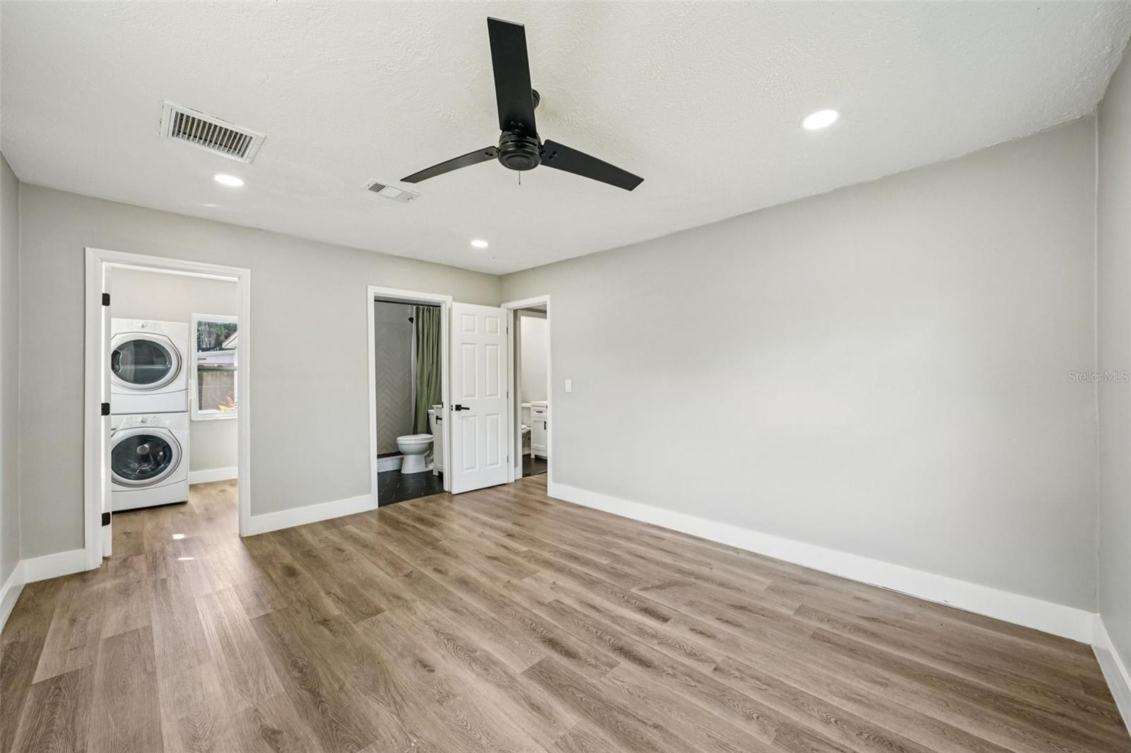 Image 14 of 68 For 1706 Jean. Street