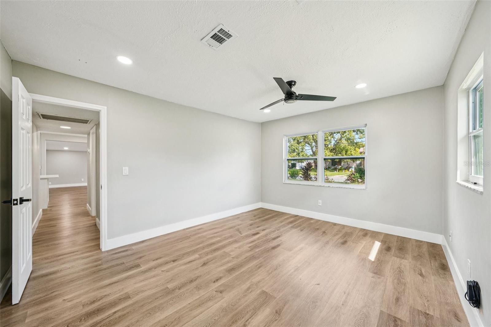 Image 16 of 68 For 1706 Jean. Street