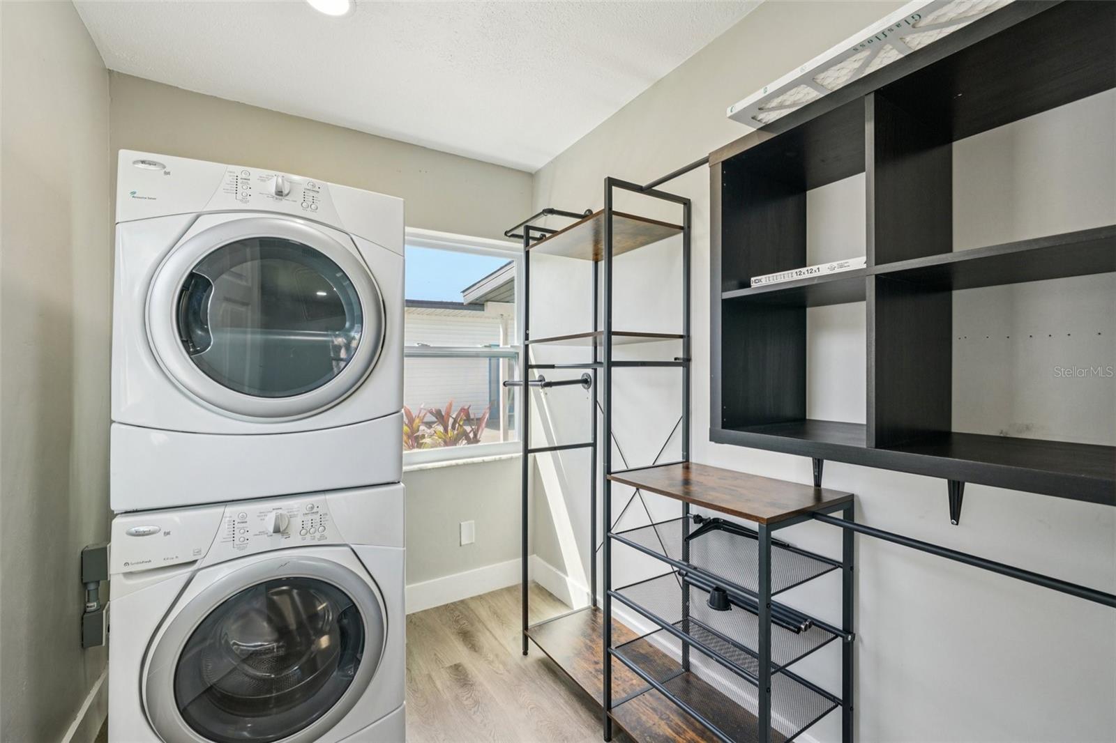 Image 18 of 68 For 1706 Jean. Street