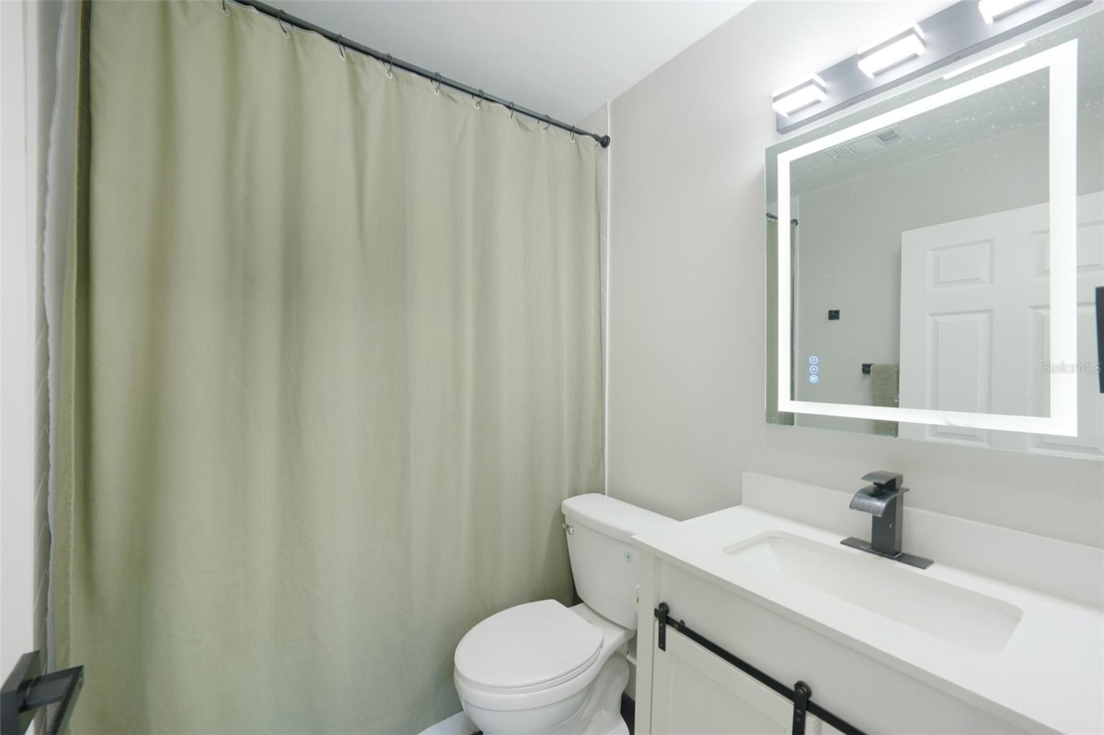 Image 22 of 68 For 1706 Jean. Street