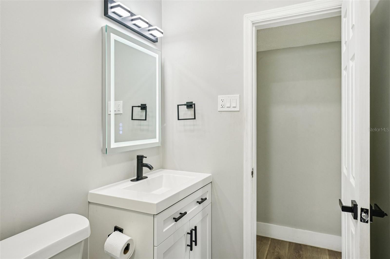 Image 28 of 68 For 1706 Jean. Street