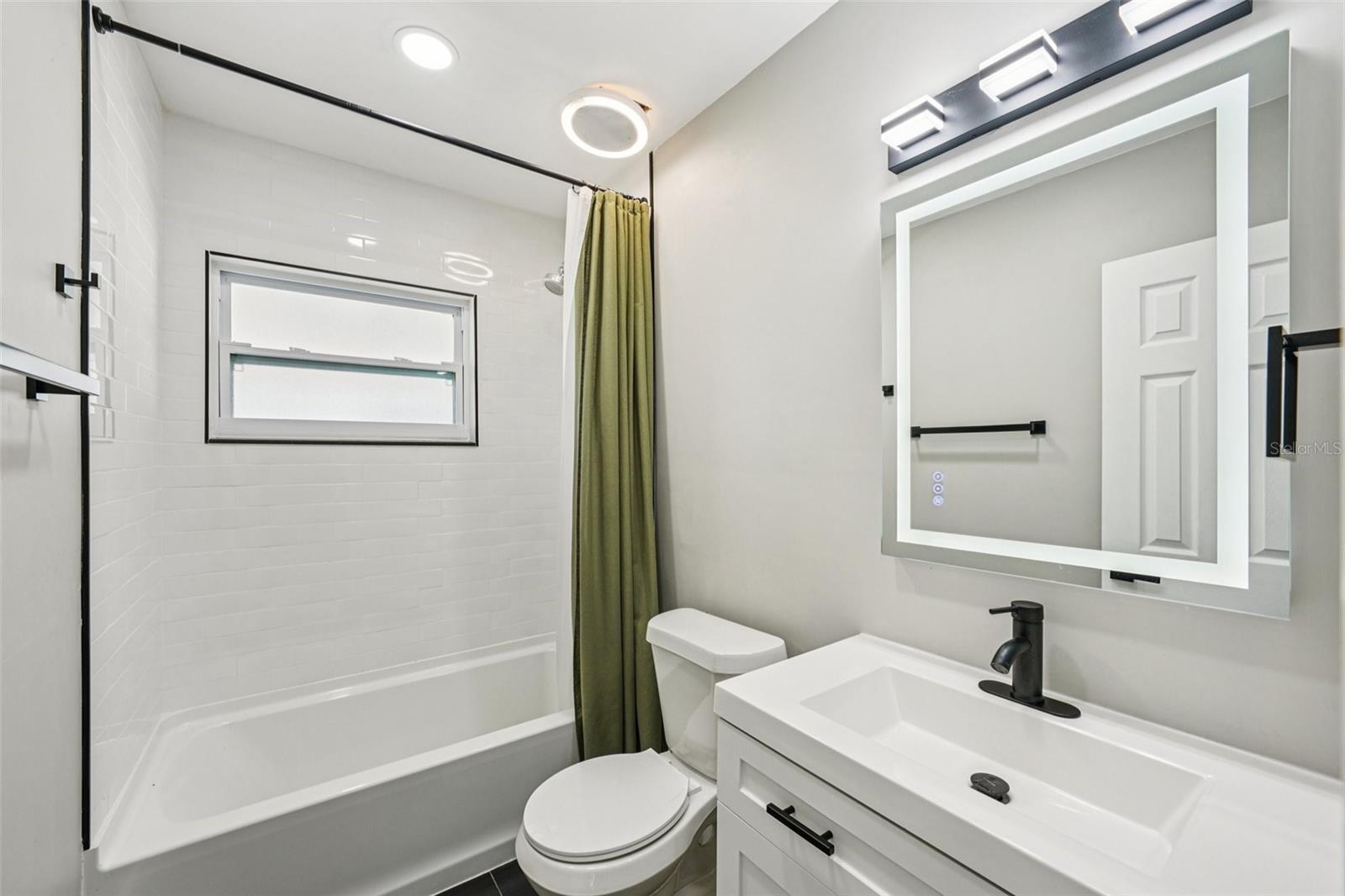 Image 29 of 68 For 1706 Jean. Street