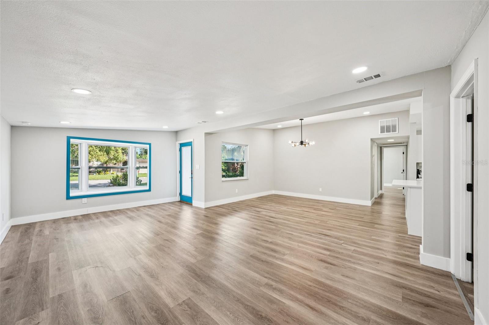 Image 4 of 68 For 1706 Jean. Street