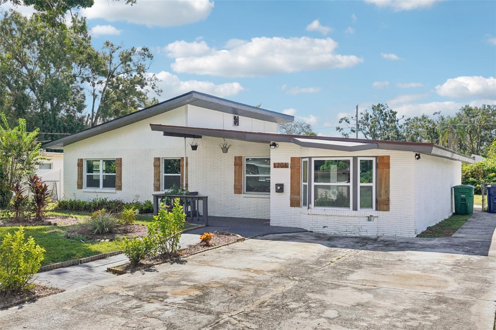 Image 53 of 68 For 1706 Jean. Street