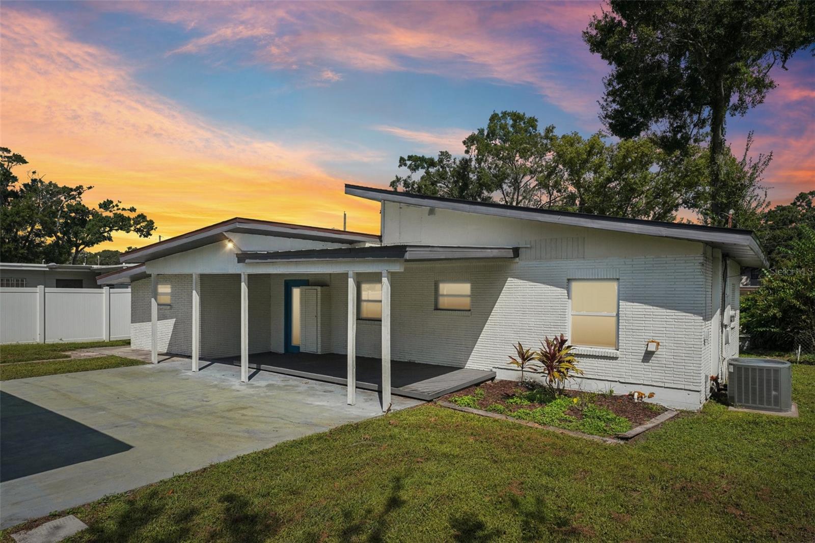 Image 65 of 68 For 1706 Jean. Street