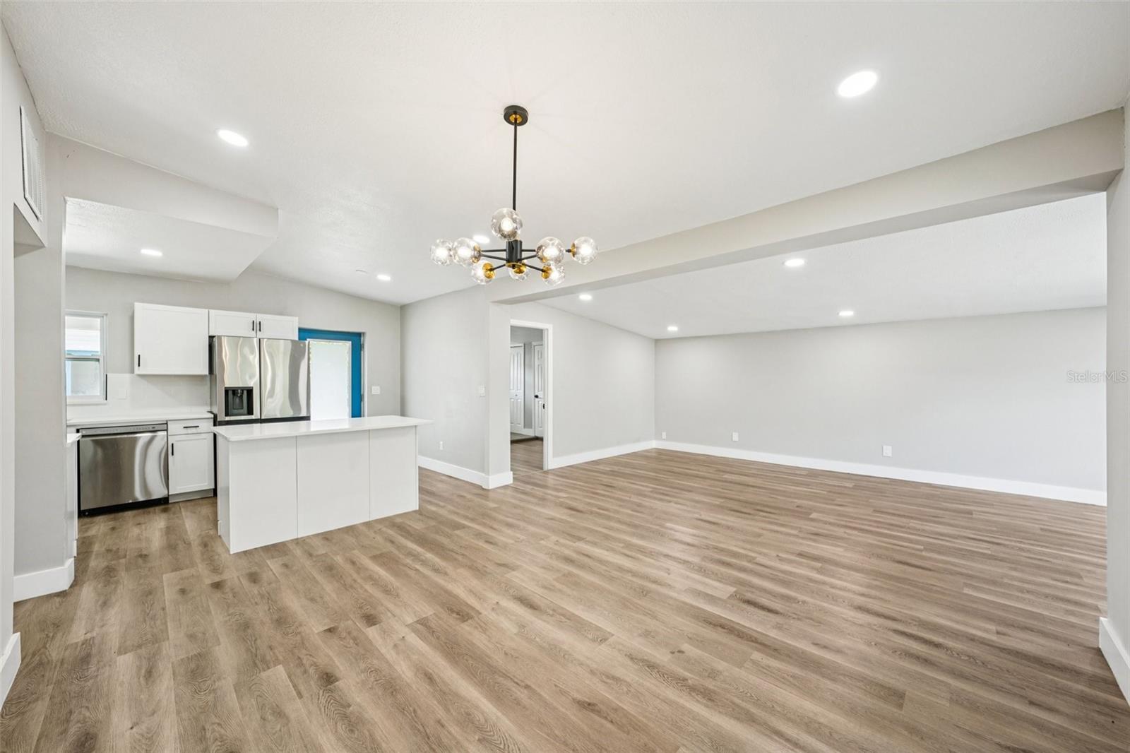 Image 8 of 68 For 1706 Jean. Street