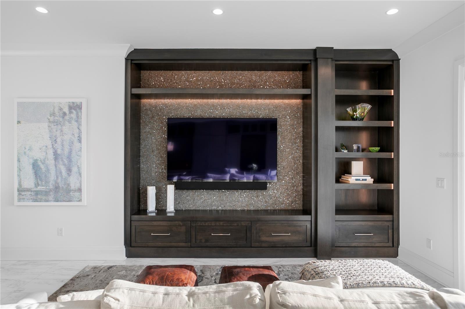 Image 22 of 91 For 1037 Royal Pass Road