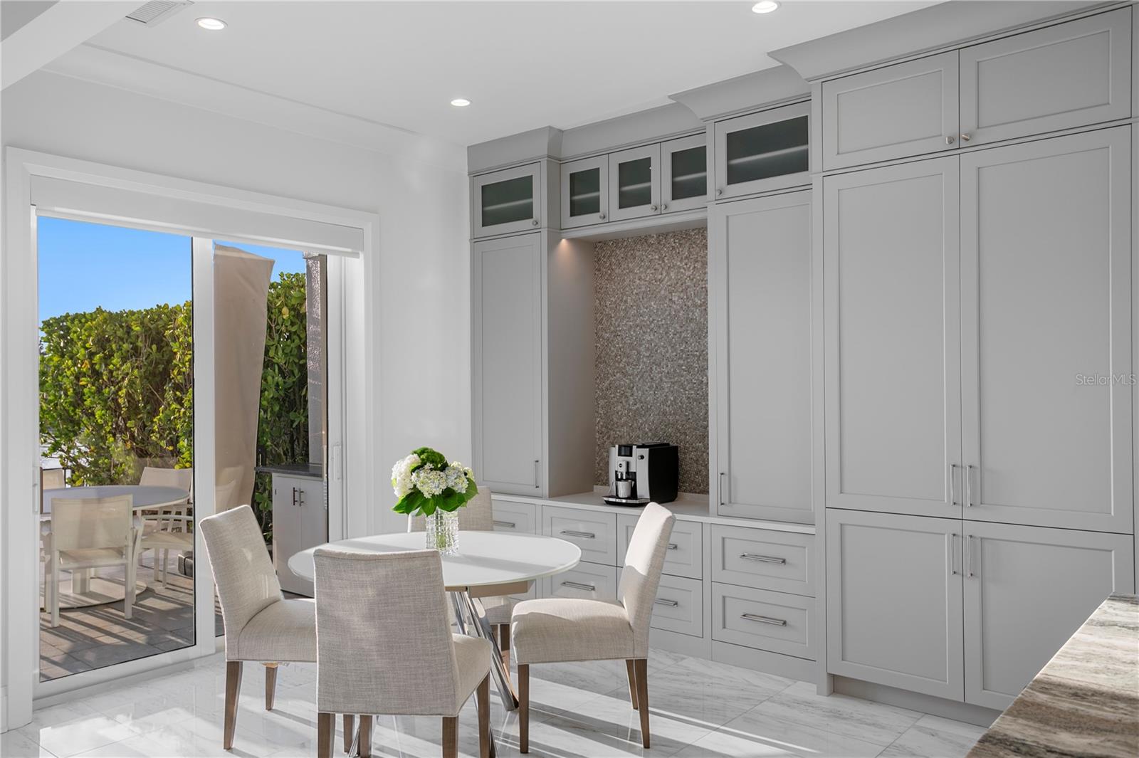 Image 25 of 91 For 1037 Royal Pass Road