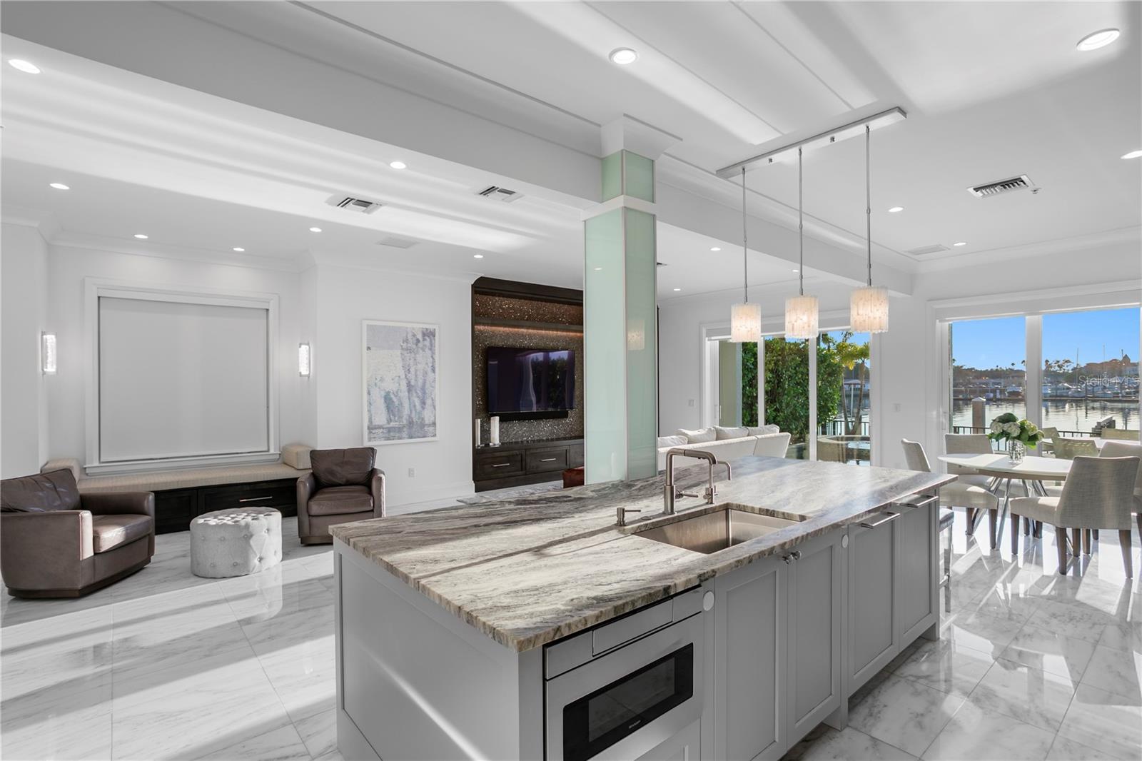 Image 26 of 91 For 1037 Royal Pass Road