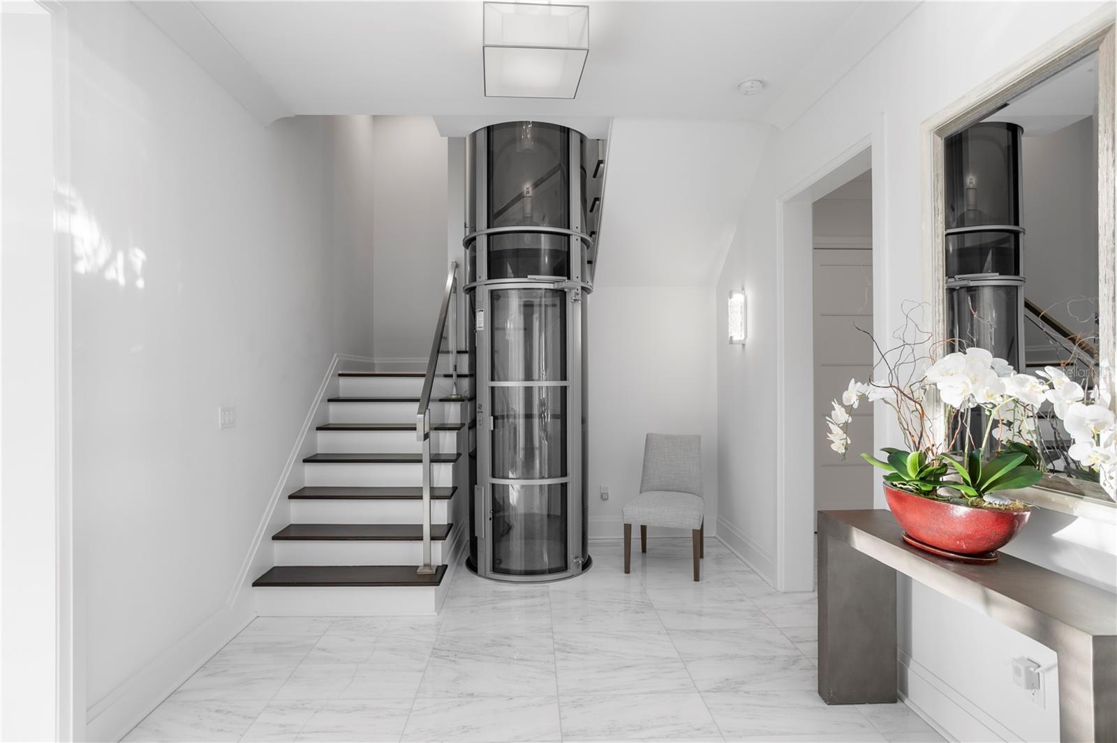 Image 42 of 91 For 1037 Royal Pass Road