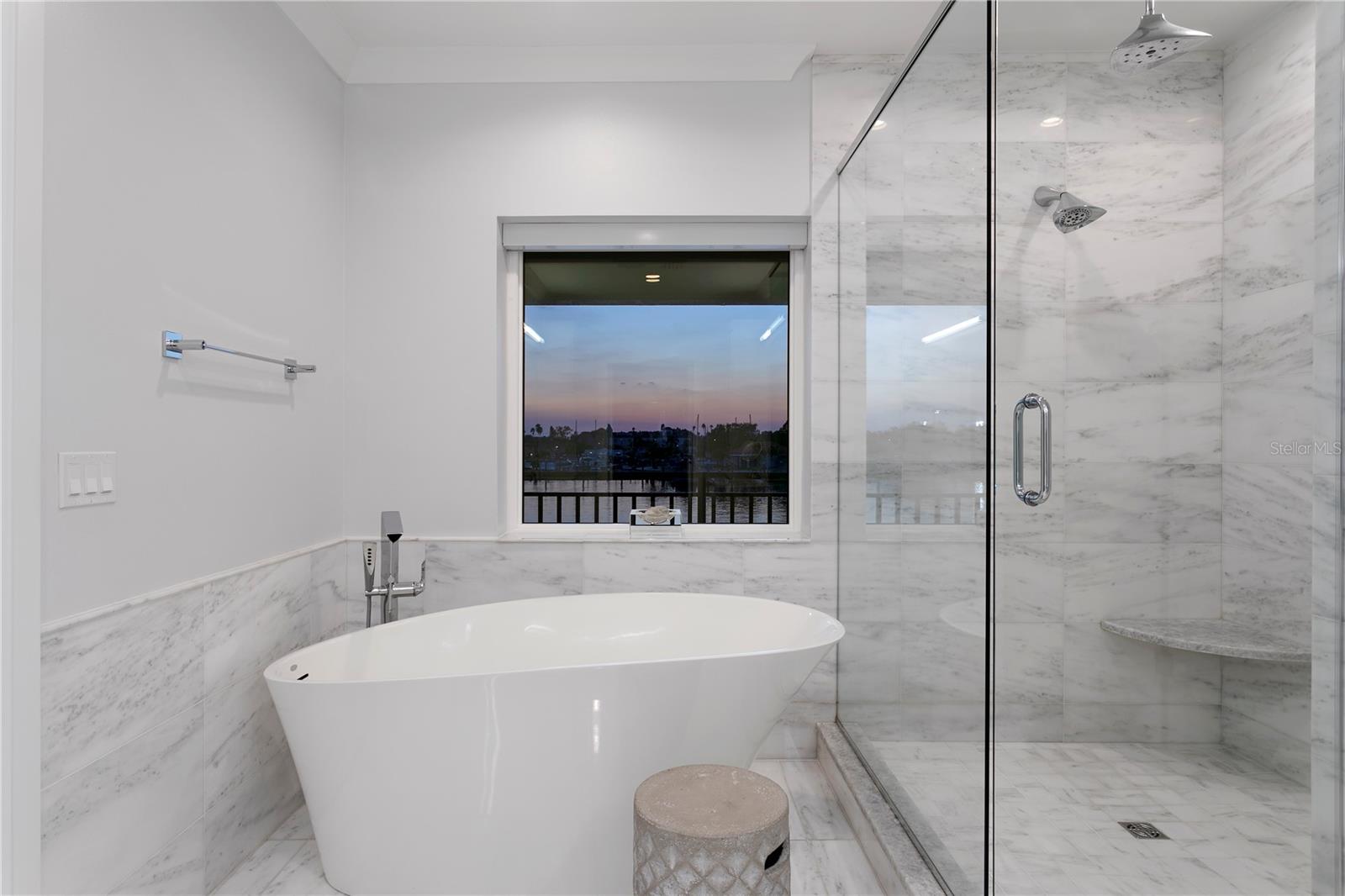 Image 54 of 91 For 1037 Royal Pass Road