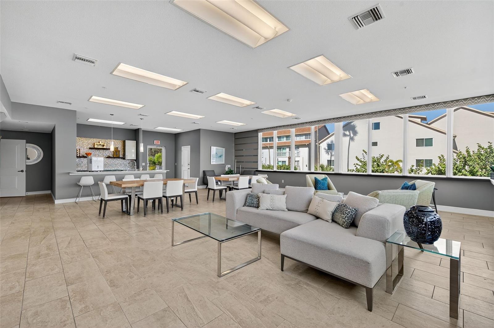 Image 46 of 92 For 223 Island Way 6d