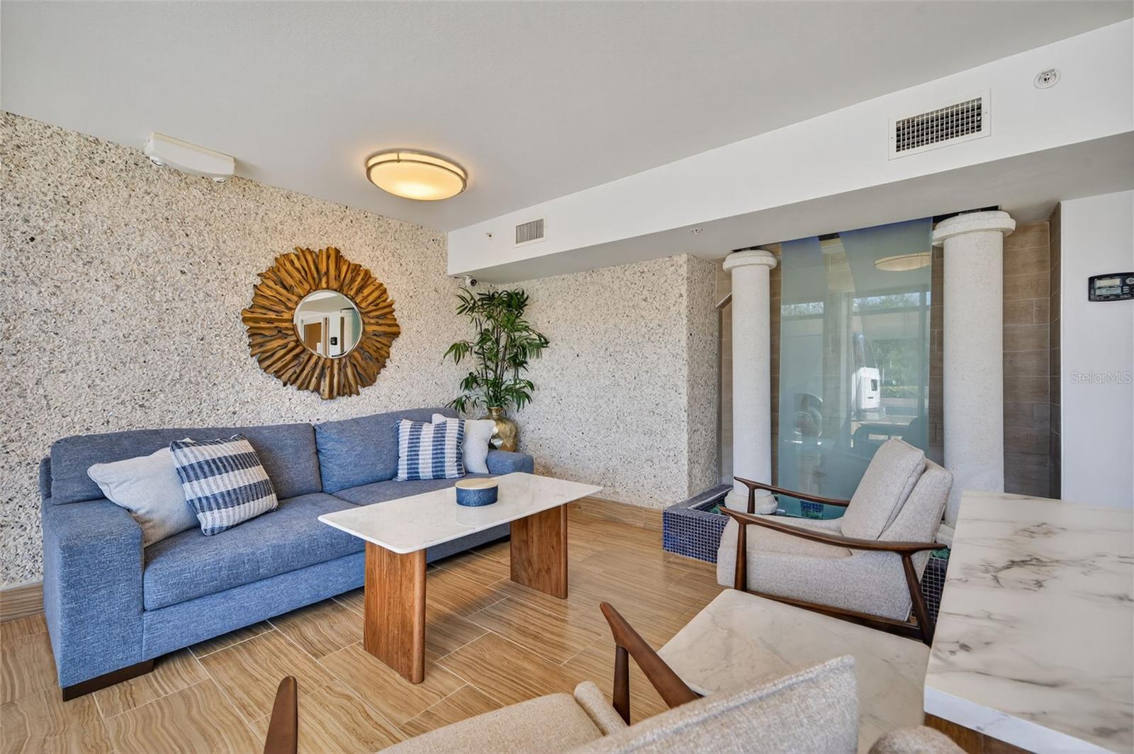 Image 60 of 92 For 223 Island Way 6d