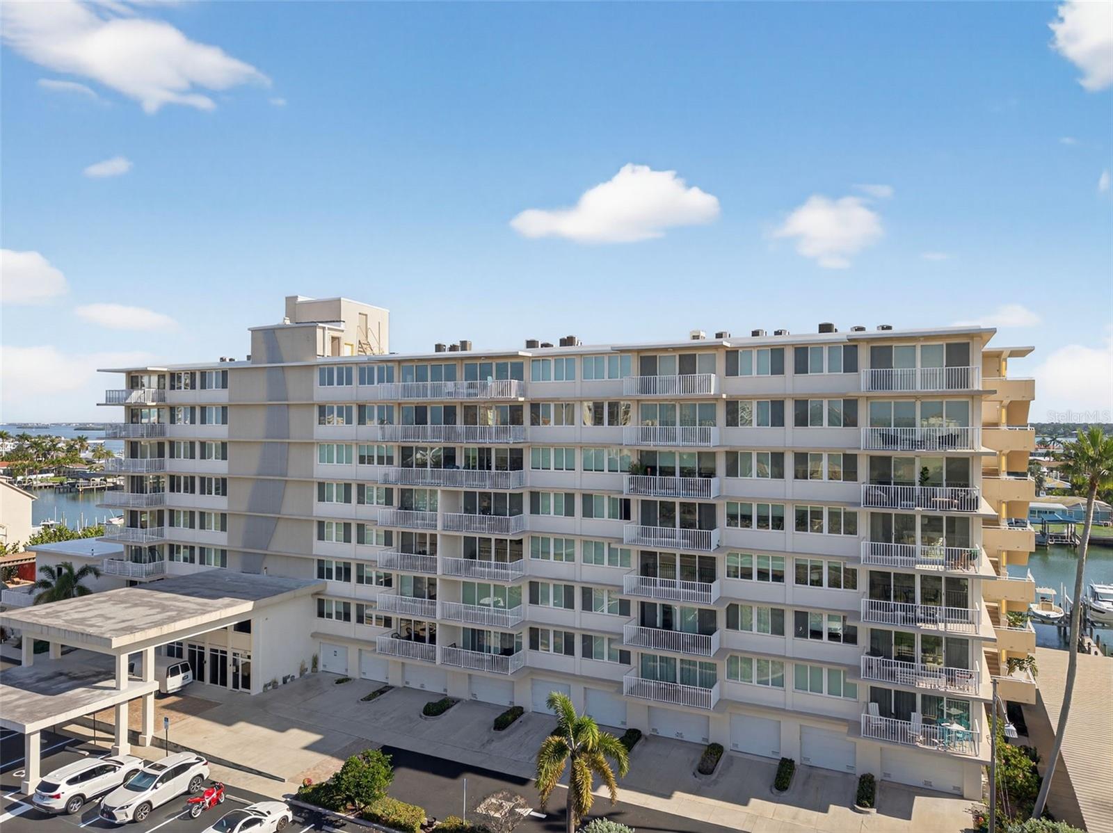 Image 69 of 92 For 223 Island Way 6d