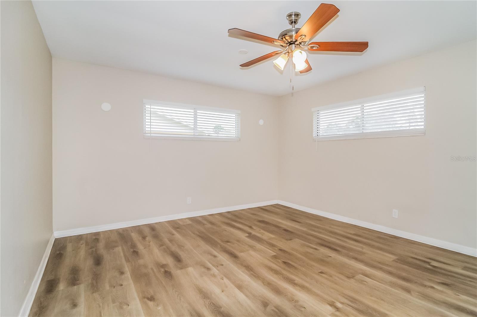 Image 11 of 16 For 1301 Leeway Avenue