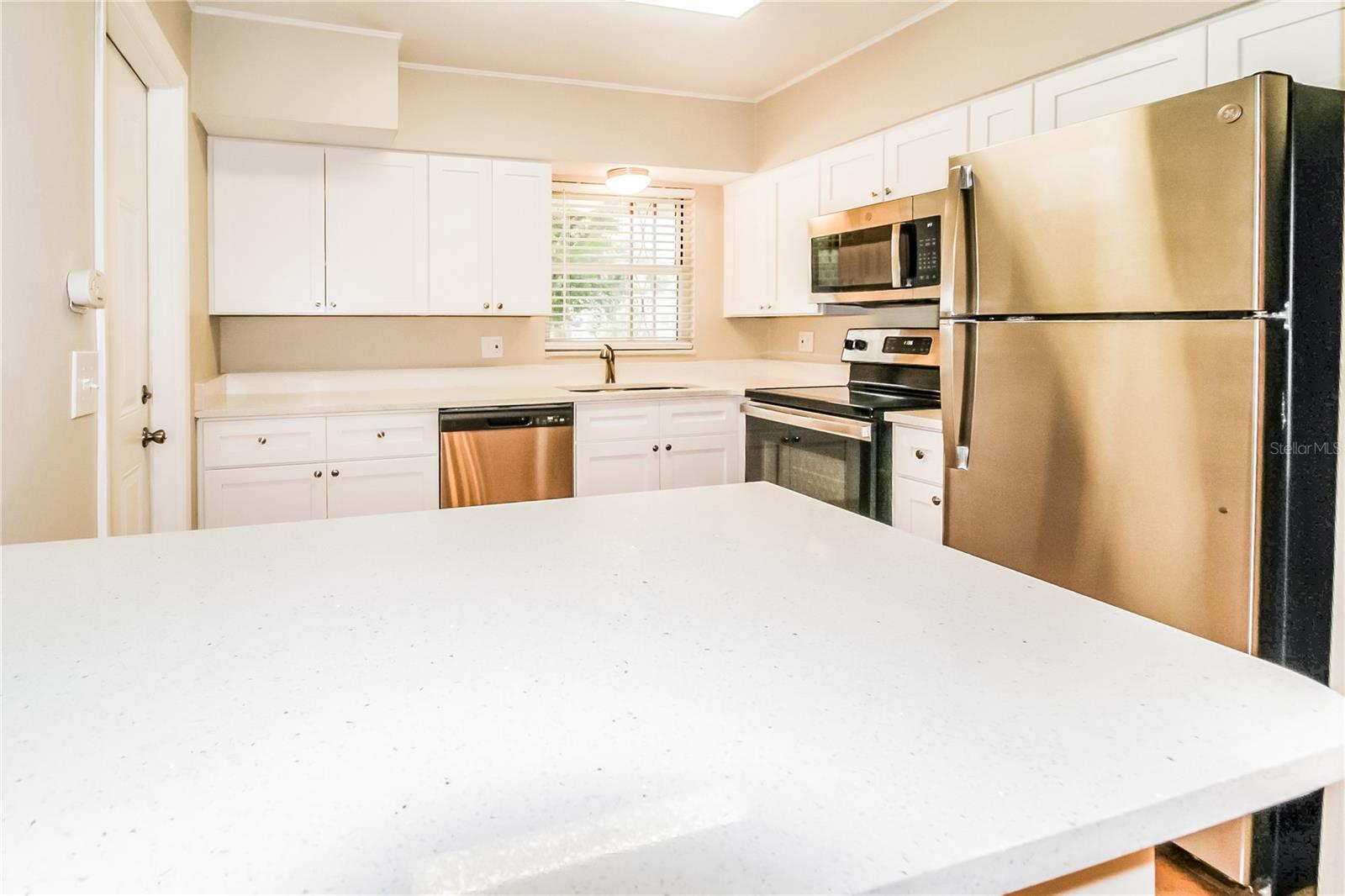 Image 3 of 16 For 1301 Leeway Avenue