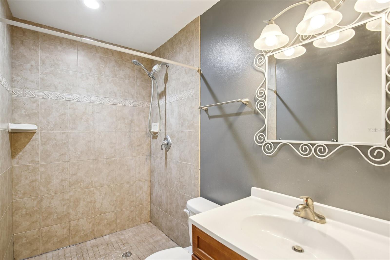 Image 26 of 37 For 3230 Mulberry Drive