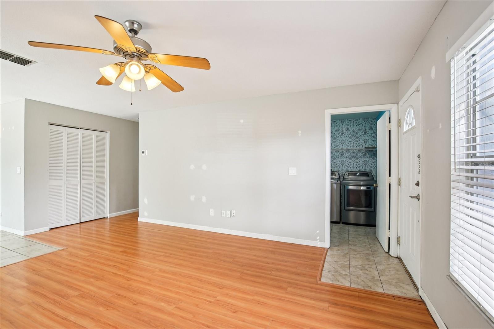 Image 7 of 37 For 3230 Mulberry Drive