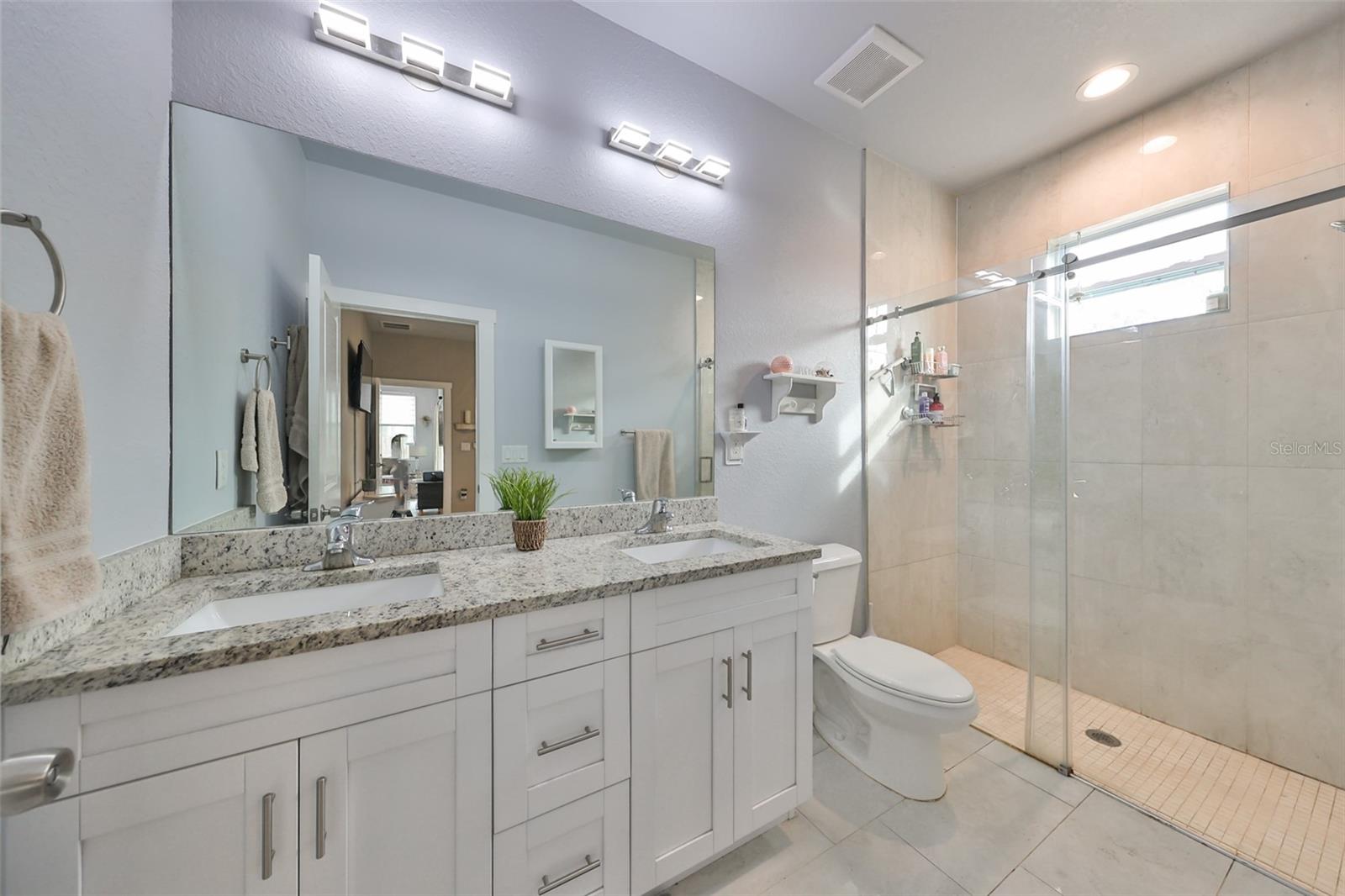 Image 19 of 32 For 1819 Eskimo Avenue