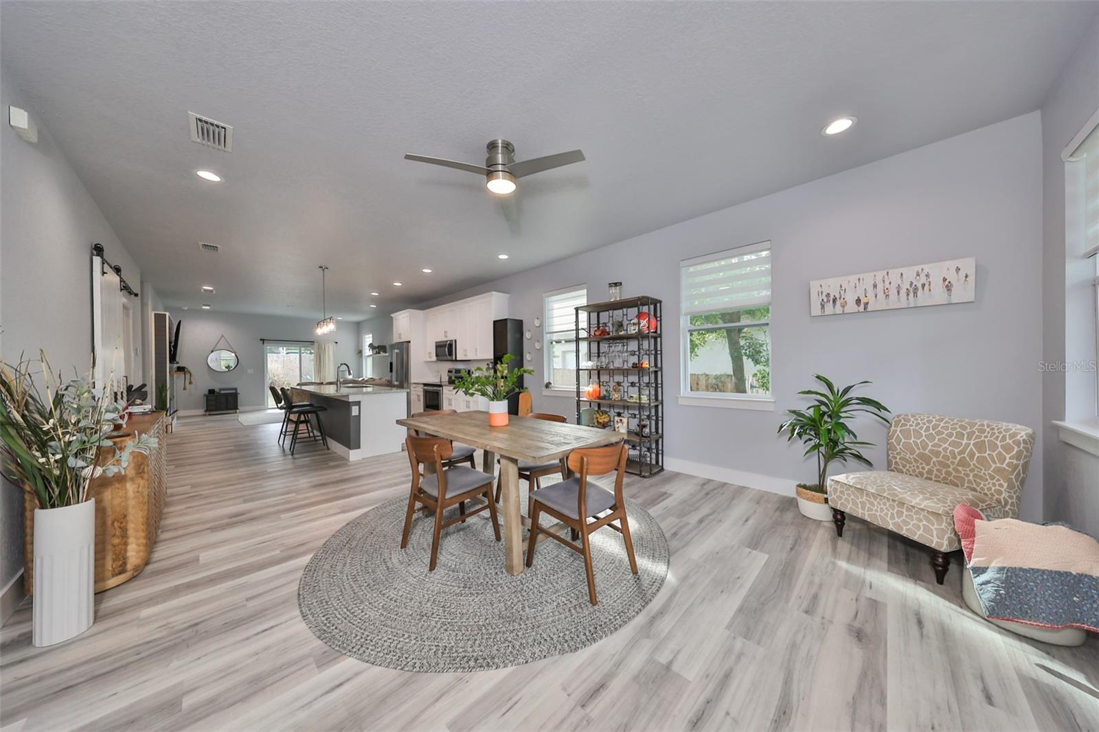 Image 3 of 32 For 1819 Eskimo Avenue