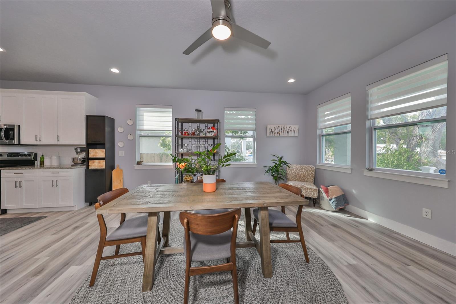 Image 5 of 32 For 1819 Eskimo Avenue