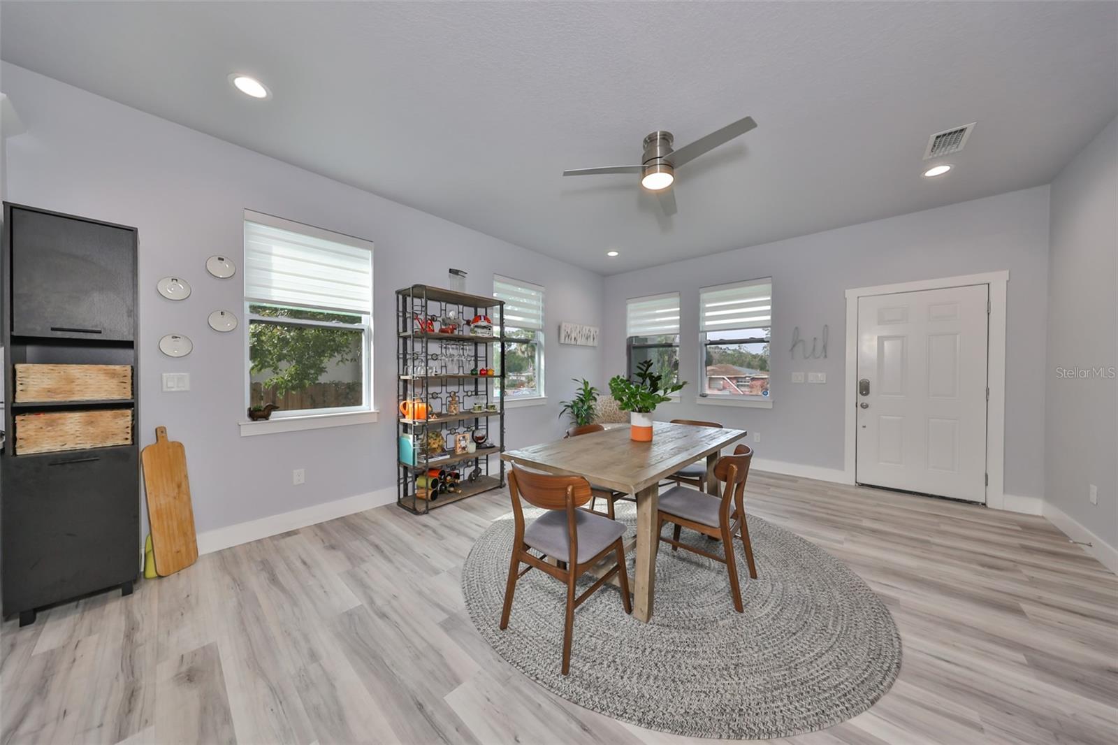 Image 6 of 32 For 1819 Eskimo Avenue