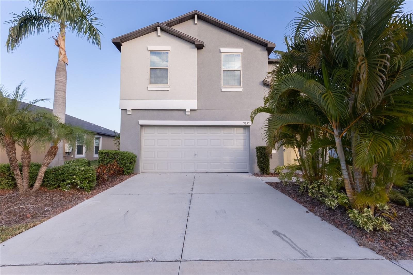 Details for 9739 Lemon Drop Loop, SUN CITY CENTER, FL 33573