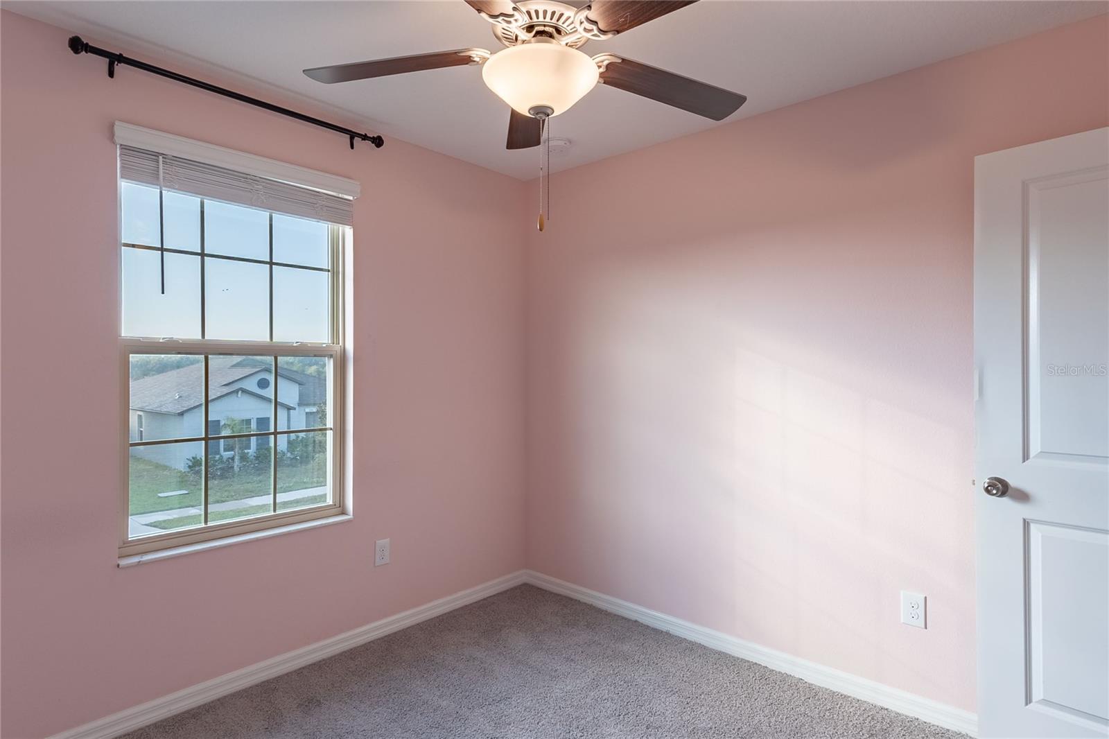 Image 37 of 39 For 9739 Lemon Drop Loop