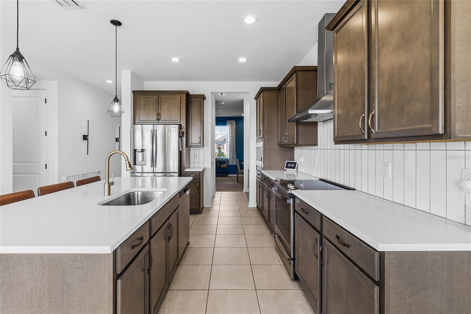 Image 10 of 67 For 11124 Moonsail Drive