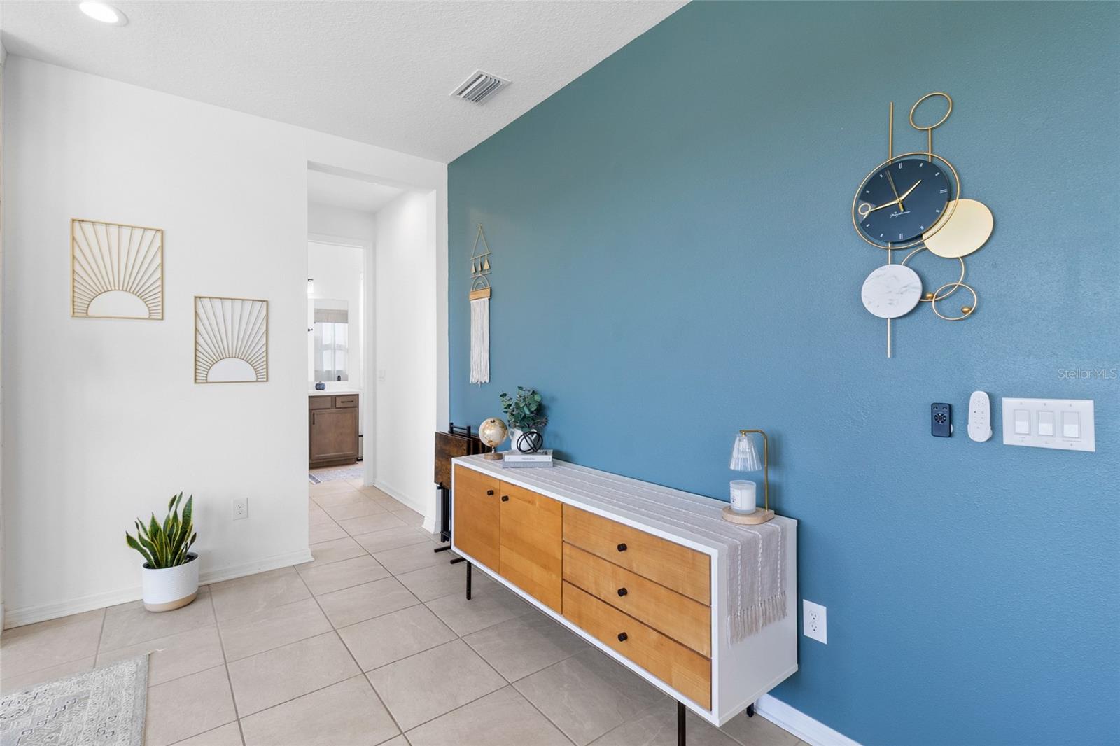 Image 16 of 67 For 11124 Moonsail Drive